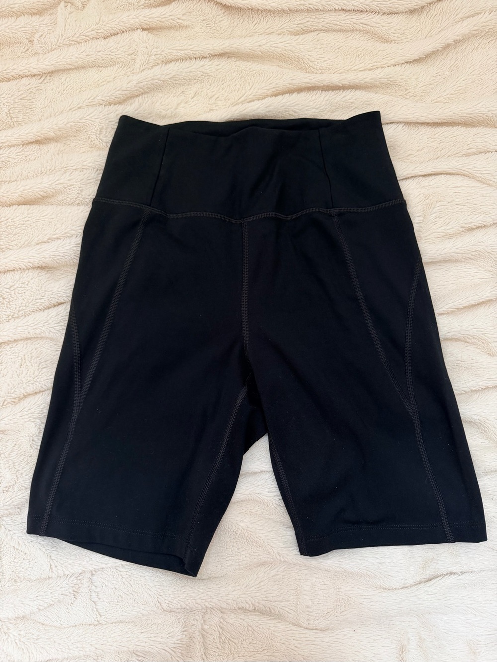 Girlfriend Collective biker shorts spandex black Sz M